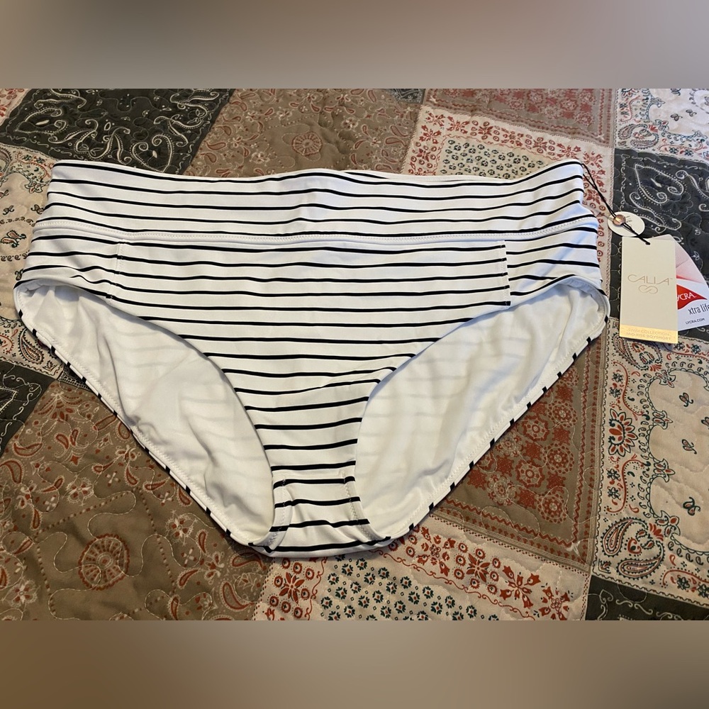 Calia by Carrie Underwood Swim